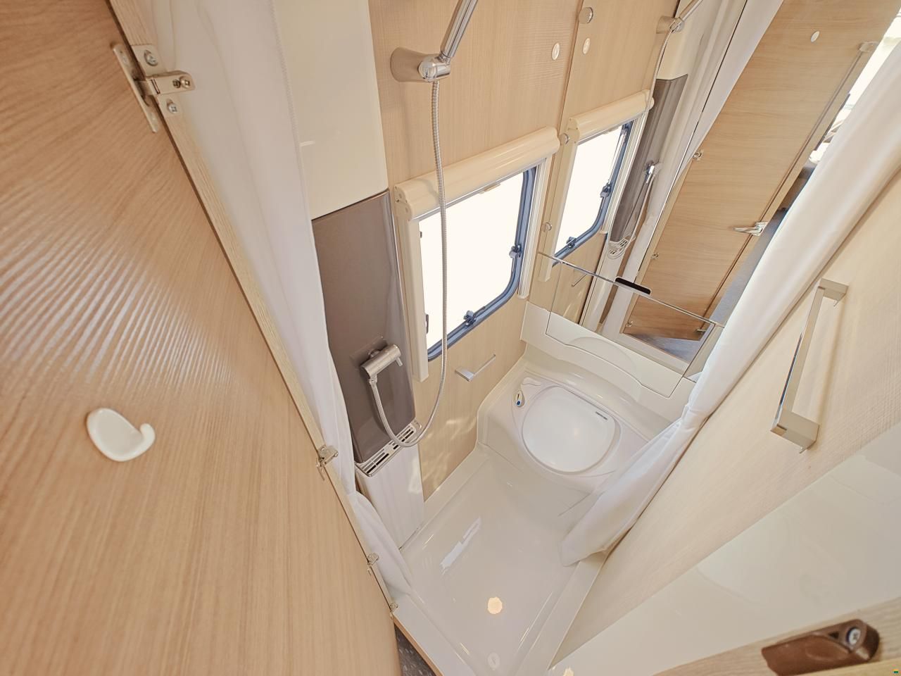 Adria Adora 522 UP 50 Years Silver Collection