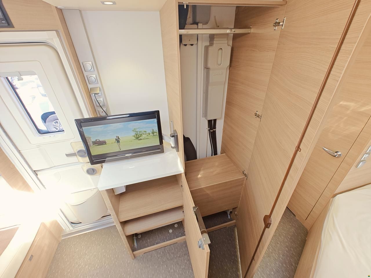 Adria Adora 522 UP 50 Years Silver Collection