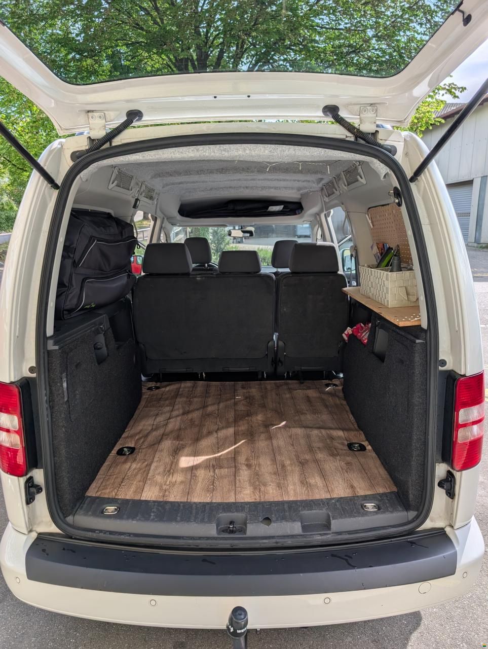 Volkswagen Caddy Maxi Life 2.0 BMT (2015)