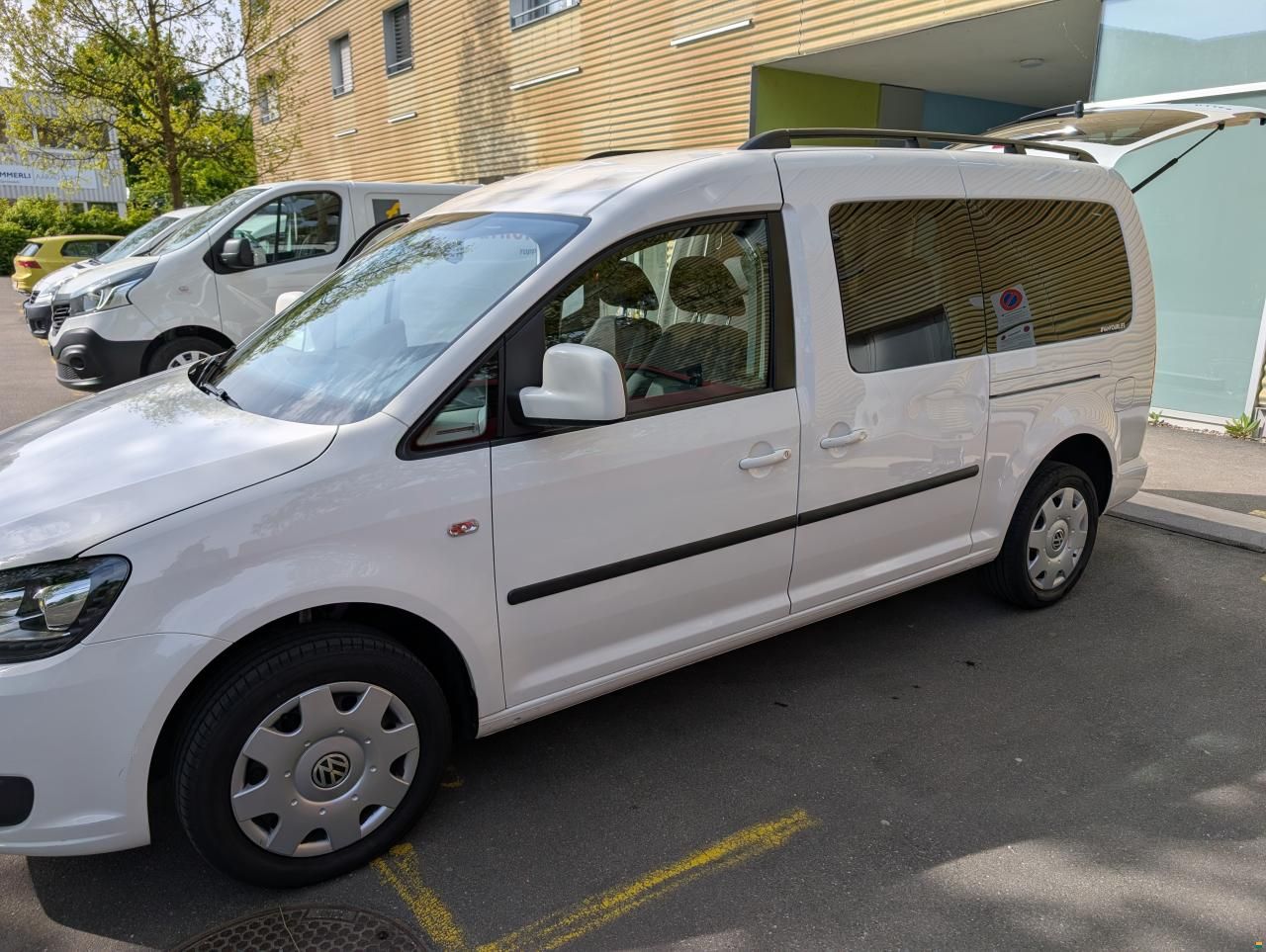 Volkswagen Caddy Maxi Life 2.0 BMT (2015)