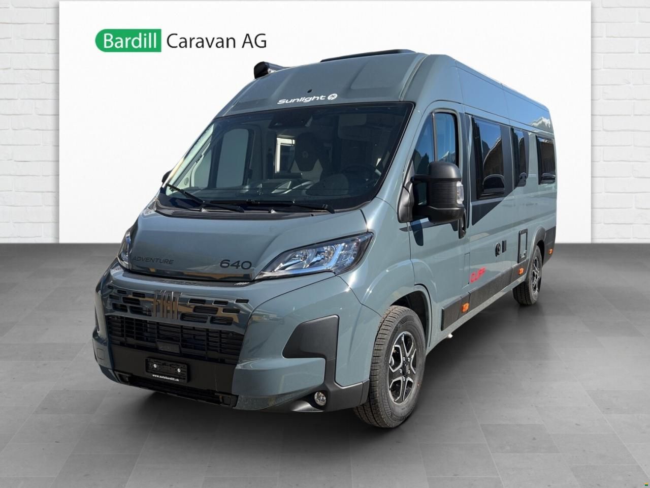 Sunlight Adventure Cliff 640