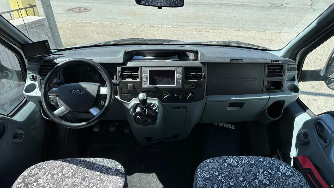 Ford Eura Profila 672 SB