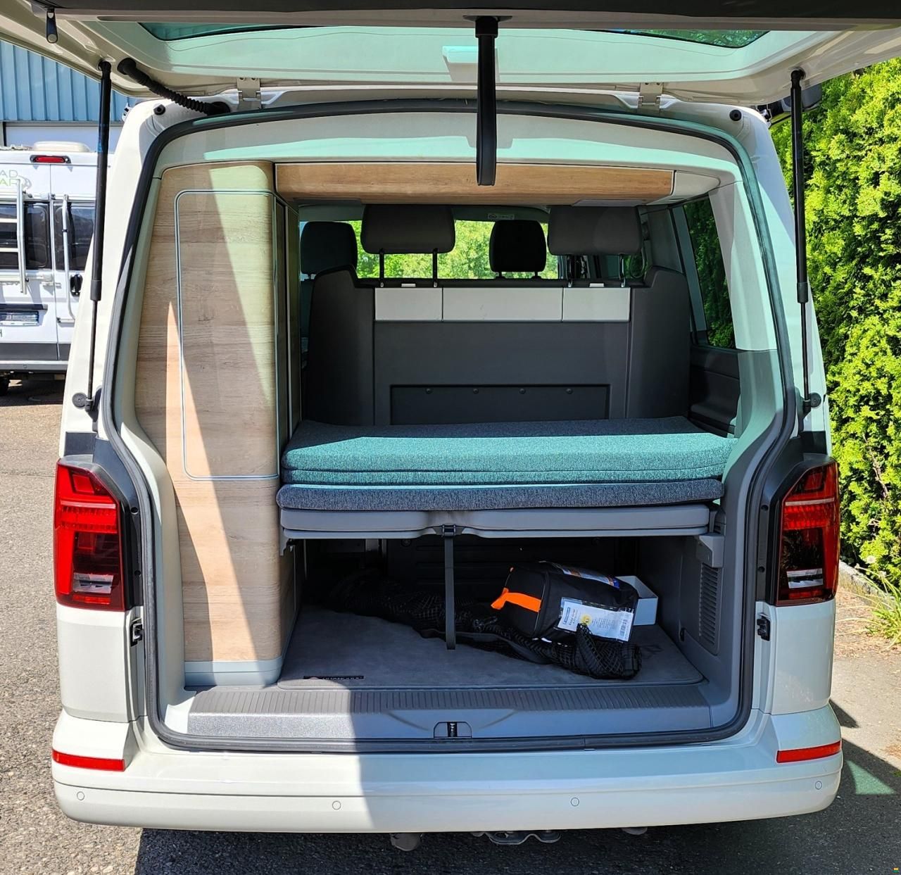 VW T6.1 California Coast