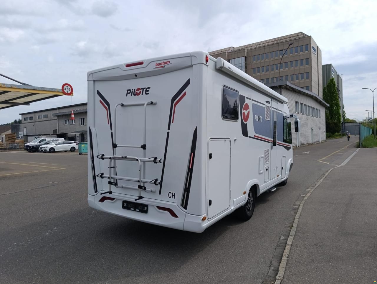 Pilote Expression G690H