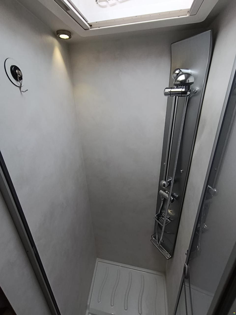 Pilote Expression G690H