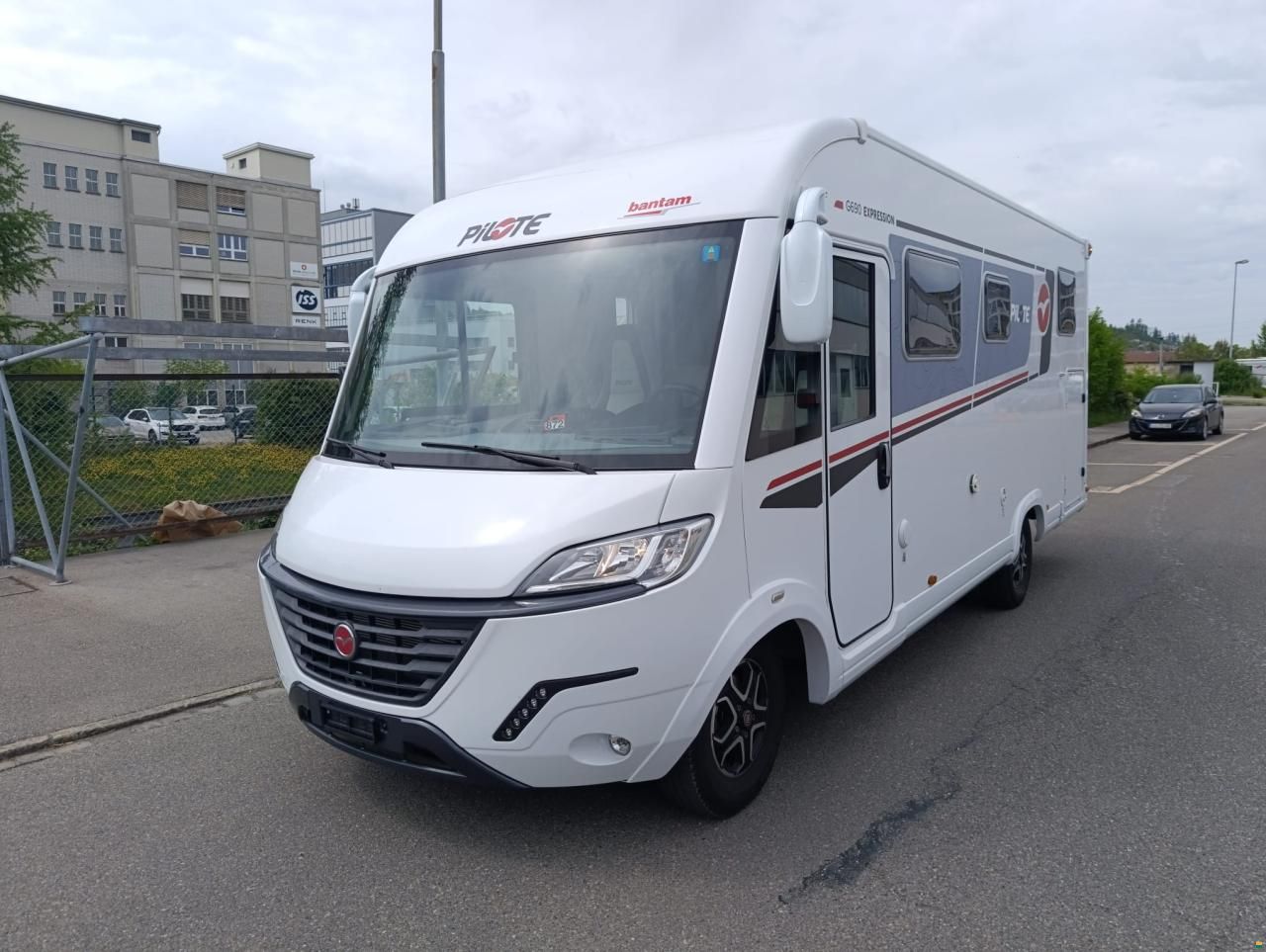 Pilote Expression G690H