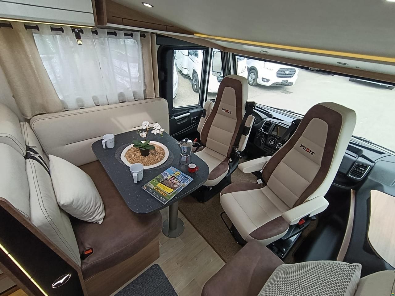 Pilote Expression G690H