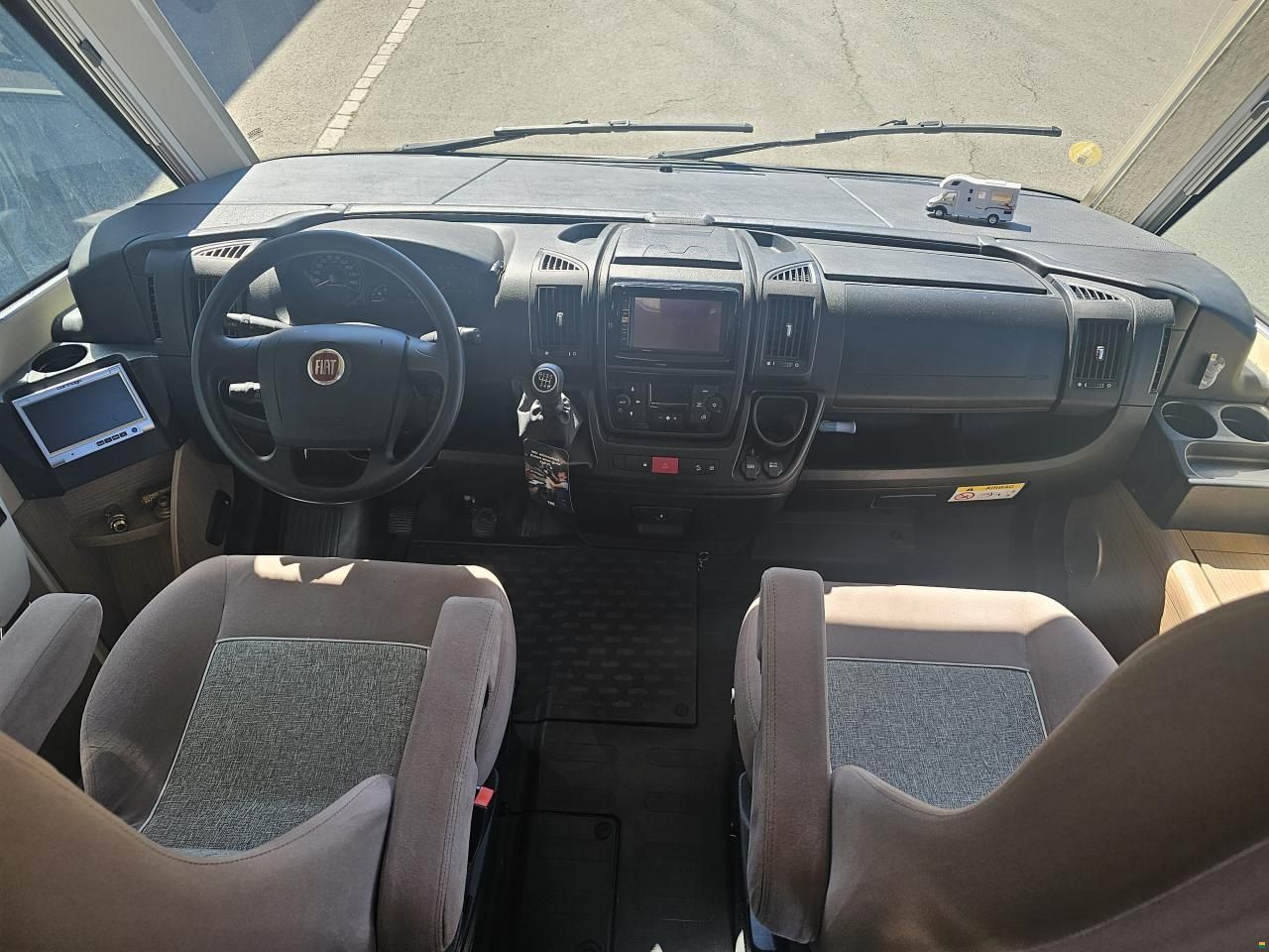 Malibu I 460 ( by Carthago )