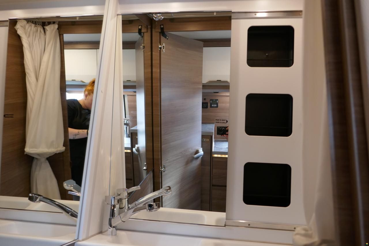 Knaus BoxLife 600 ME mit Aufstelldach
