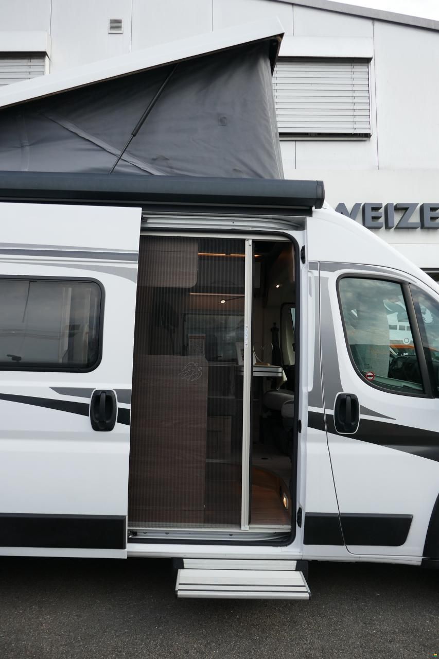 Knaus BoxLife 600 ME mit Aufstelldach