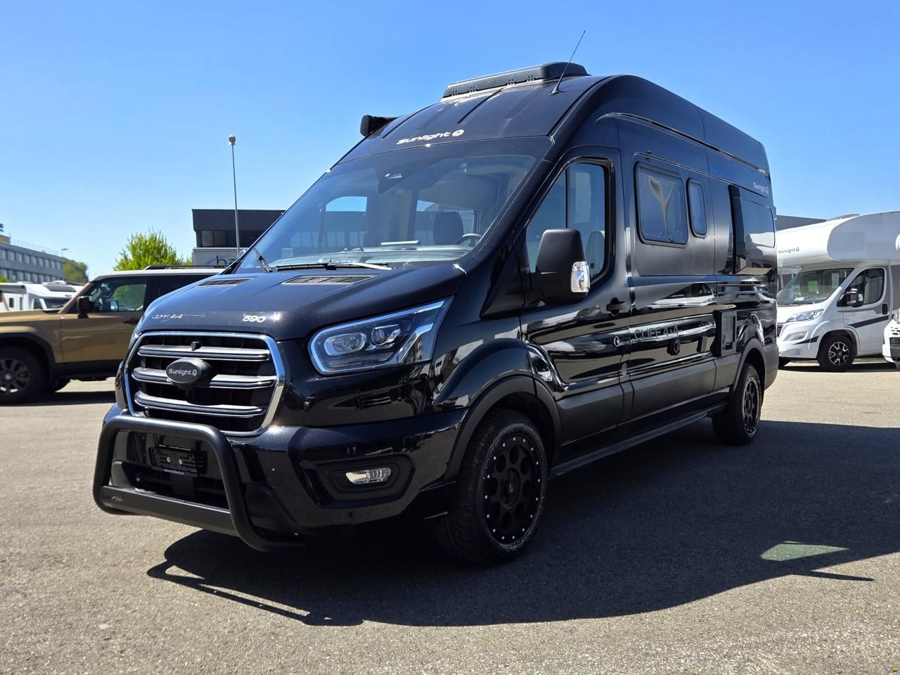 Sunlight Cliff 590 4x4