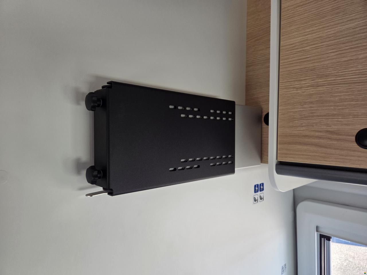 Sunlight Cliff 590 4x4