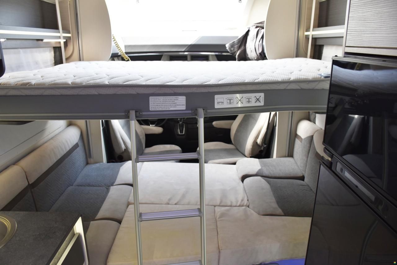 Chausson 650 TITANIUM PREMIUM 2.0 TDCI AUTOMAT