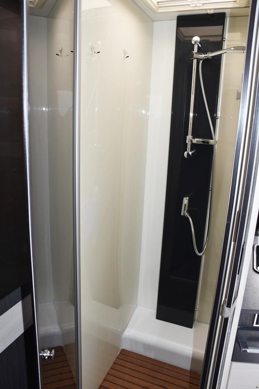 Chausson 650 TITANIUM PREMIUM 2.0 TDCI AUTOMAT