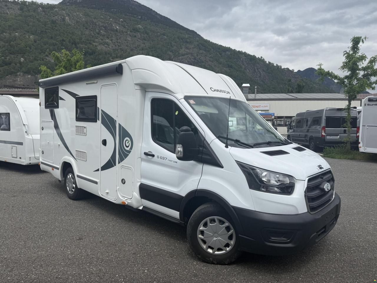 Chausson Teilintegriert S First Line 697