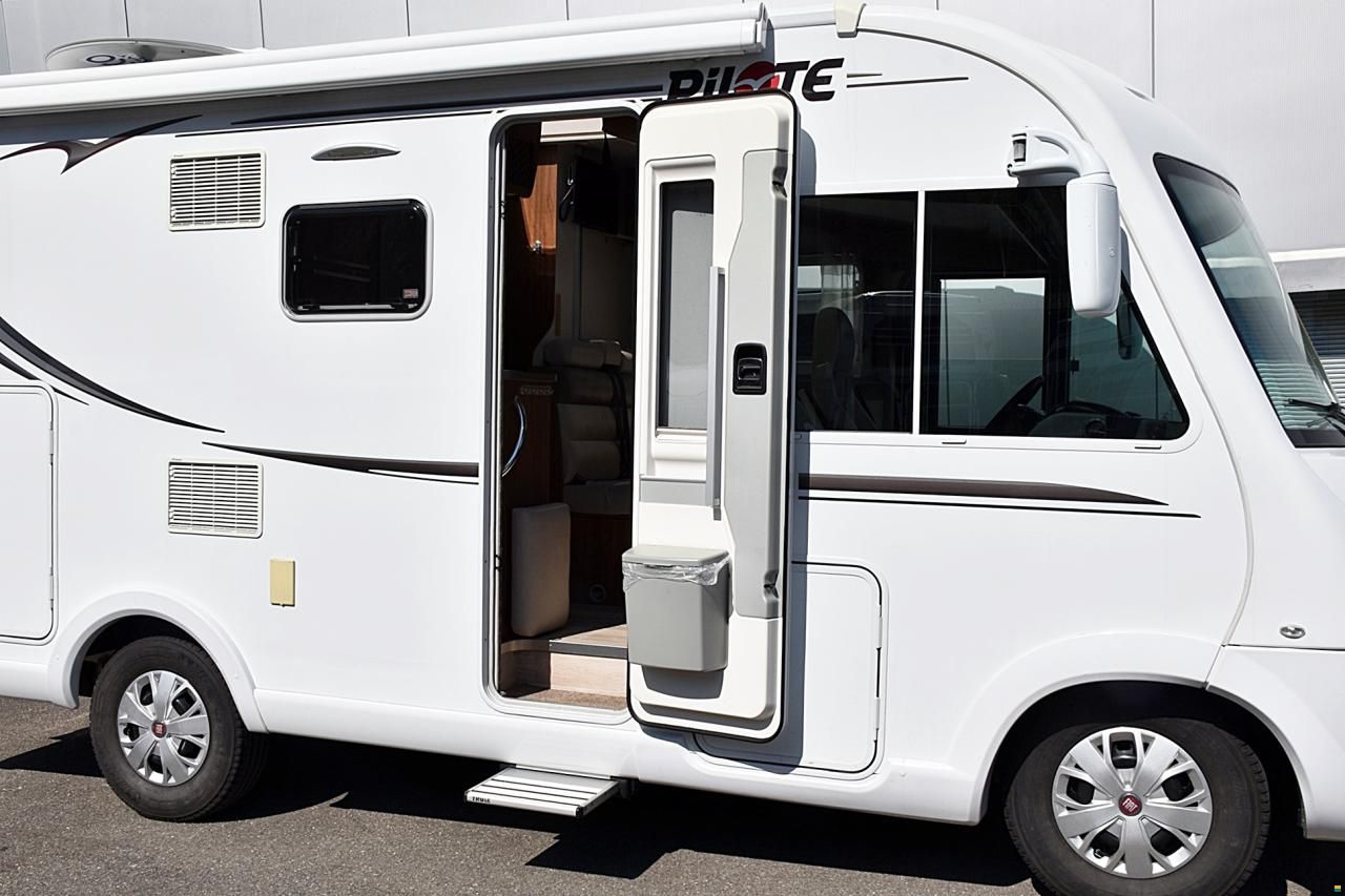 Pilote GALAXY G 600 ESSENTIEL 2.3 MJ