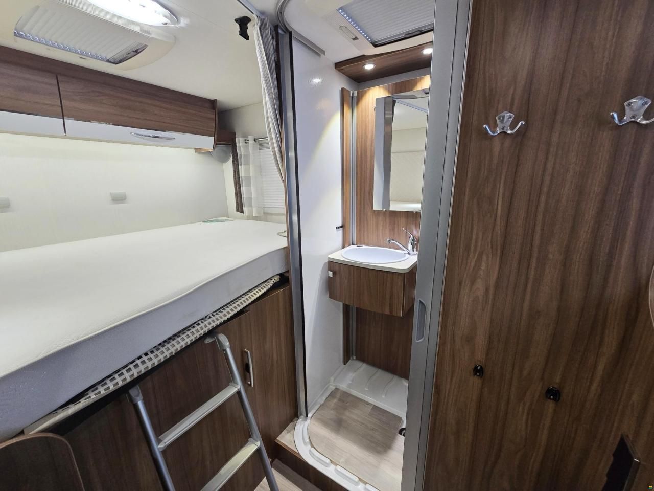 Pilote GALAXY G 600 ESSENTIEL 2.3 MJ