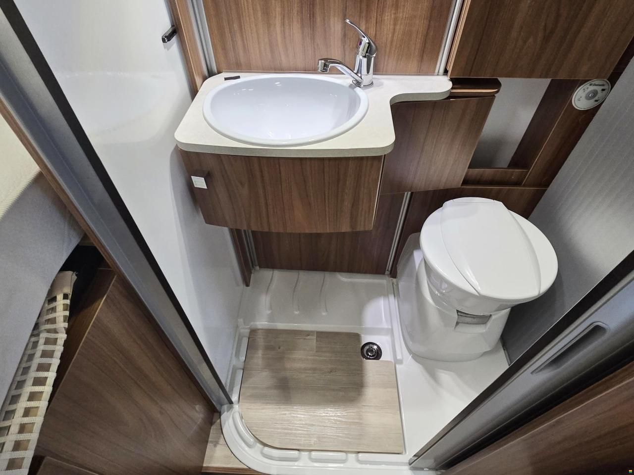 Pilote GALAXY G 600 ESSENTIEL 2.3 MJ