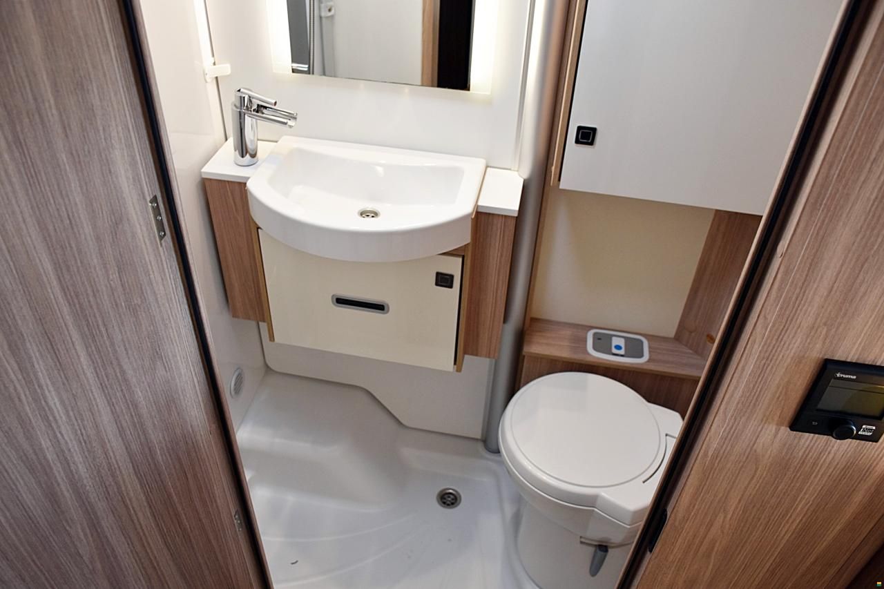B&uuml;rstner LYSEO TD T 690 G DELFIN HARMONY LINE MJ