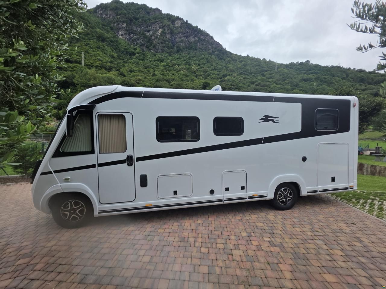 Laika Kreos H 5109