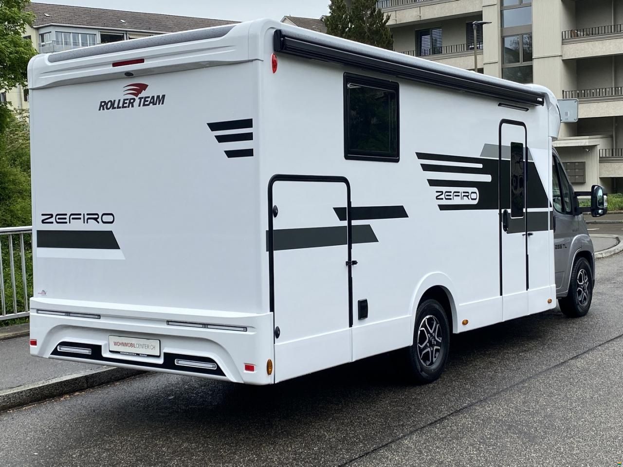 Roller Team Zefiro 266TL, Fiat 2.2MJ 140PS Automat