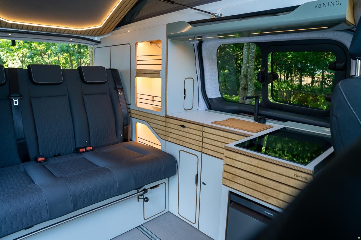 Volkswagen New Caravelle - VANING Klassiker 2.0