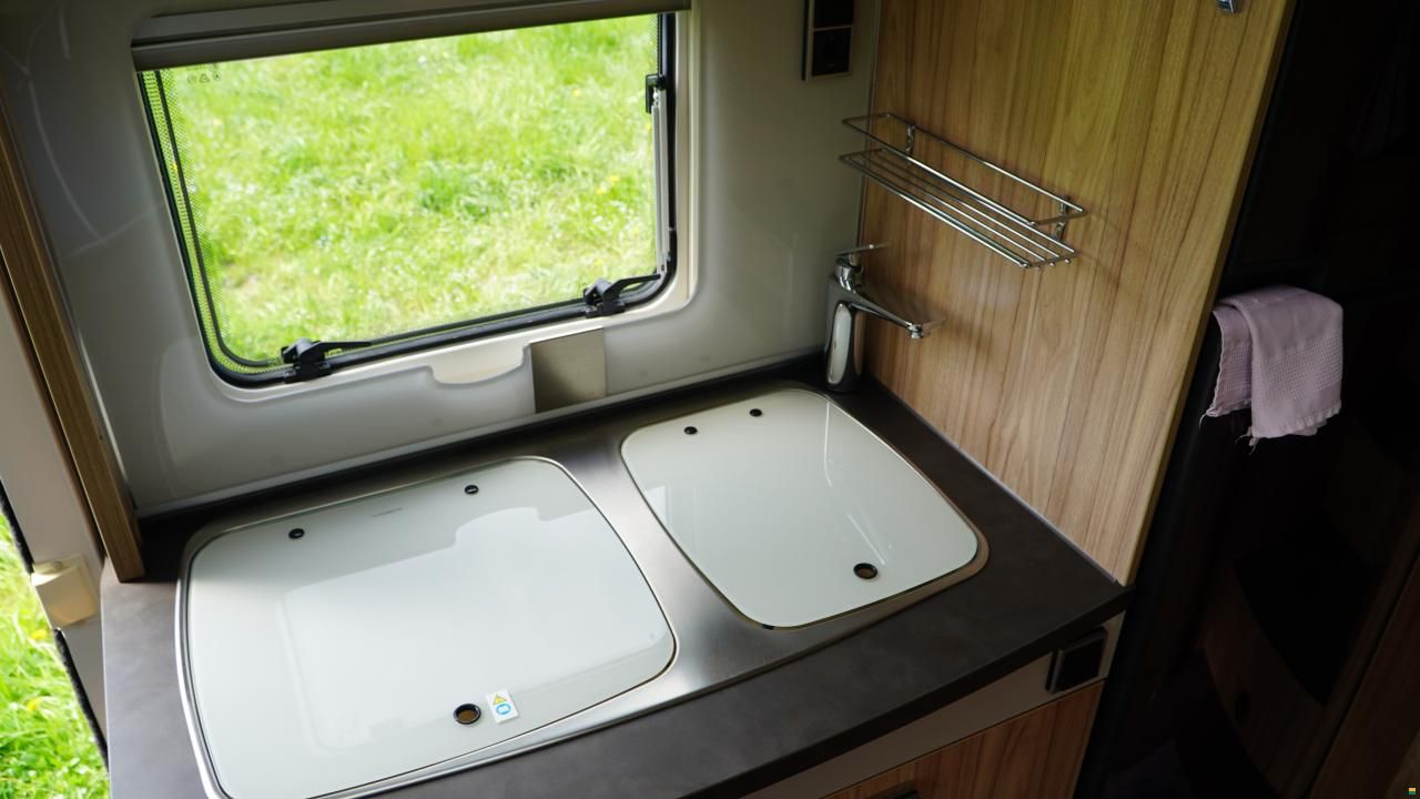 Hymer Exis T 588