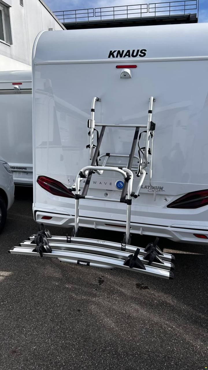 Knaus LiveWave 650 MF Platinum Selection