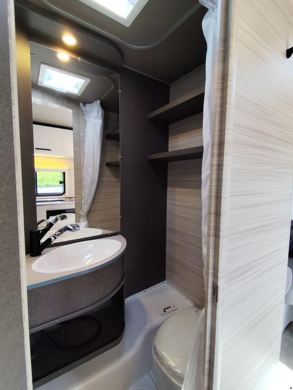 Dethleffs c-joy Active 460 LE