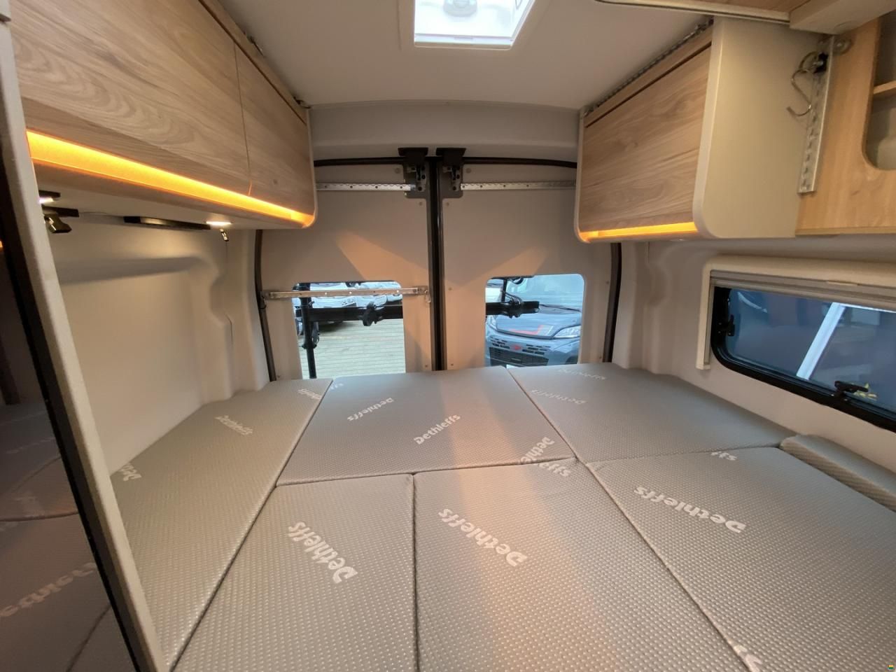 Dethleffs Globetrail, Ford 170PS Automat