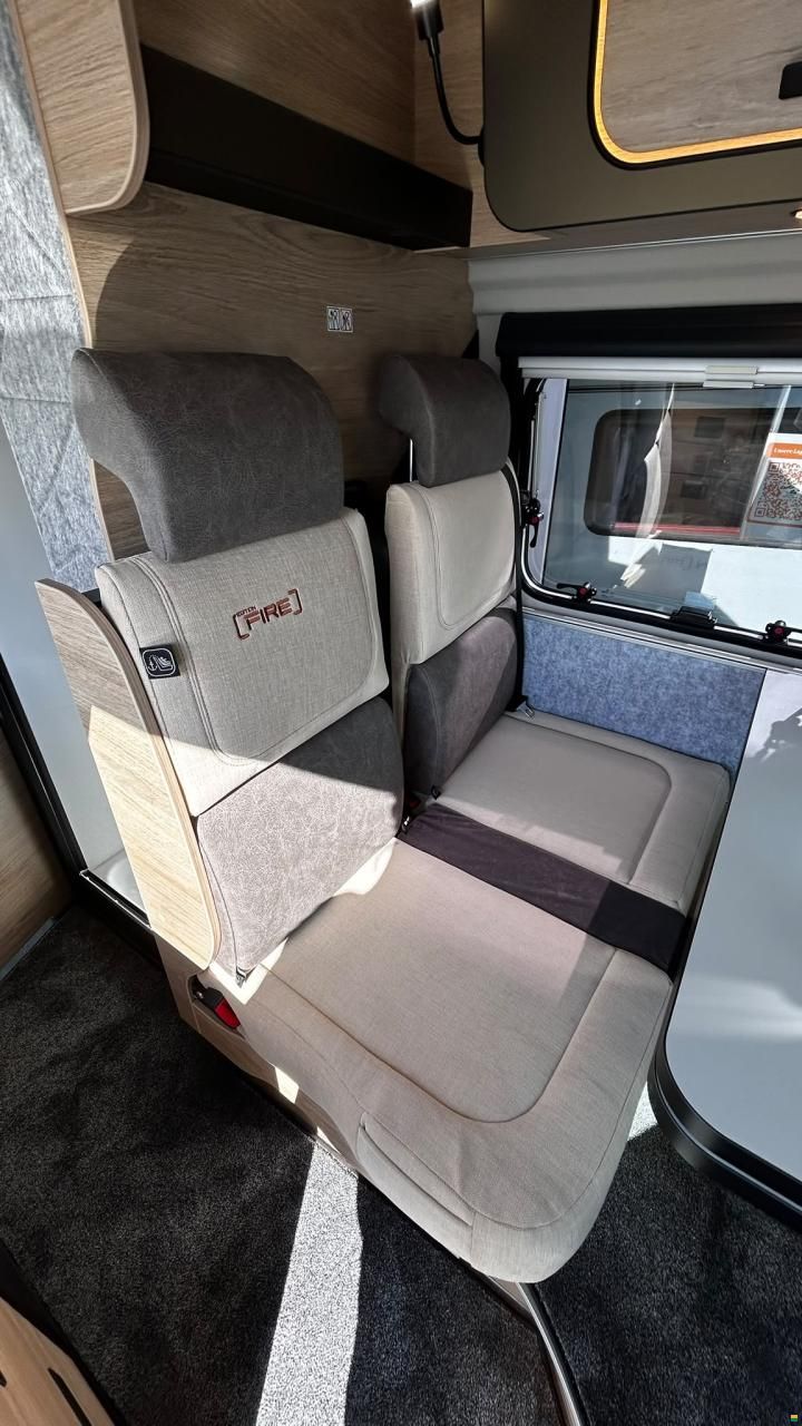 Weinsberg CaraBus 540 MQ Edition Fire Aufstelldach