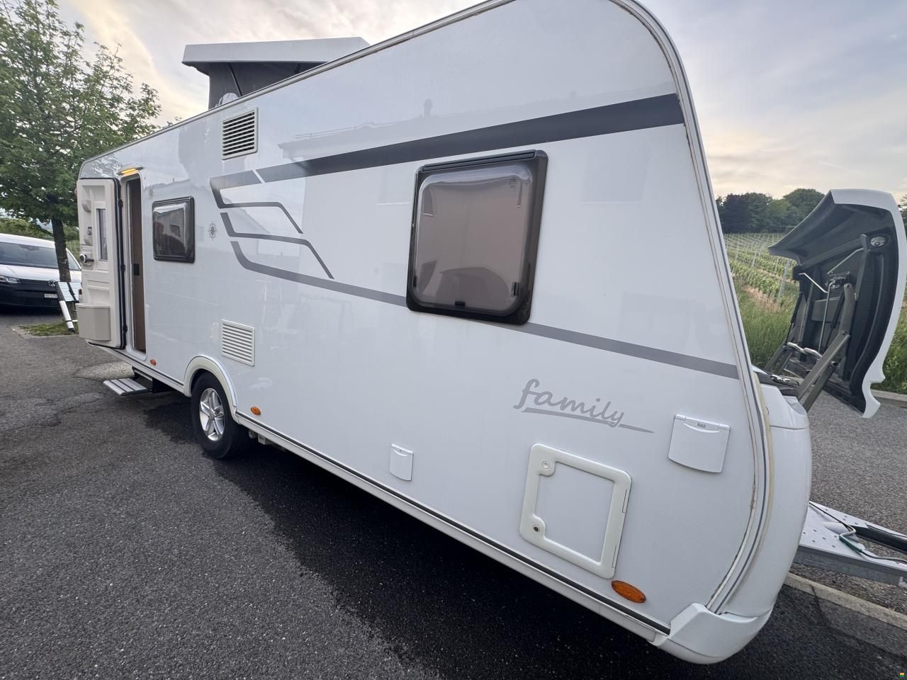 Eriba 560 Exciting Family