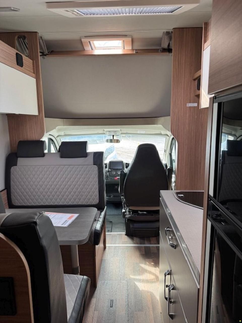 Weinsberg CaraHome 650 DG
