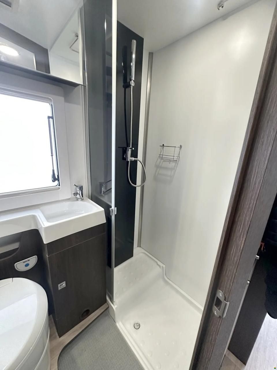 Benimar Tessoro T440 UP