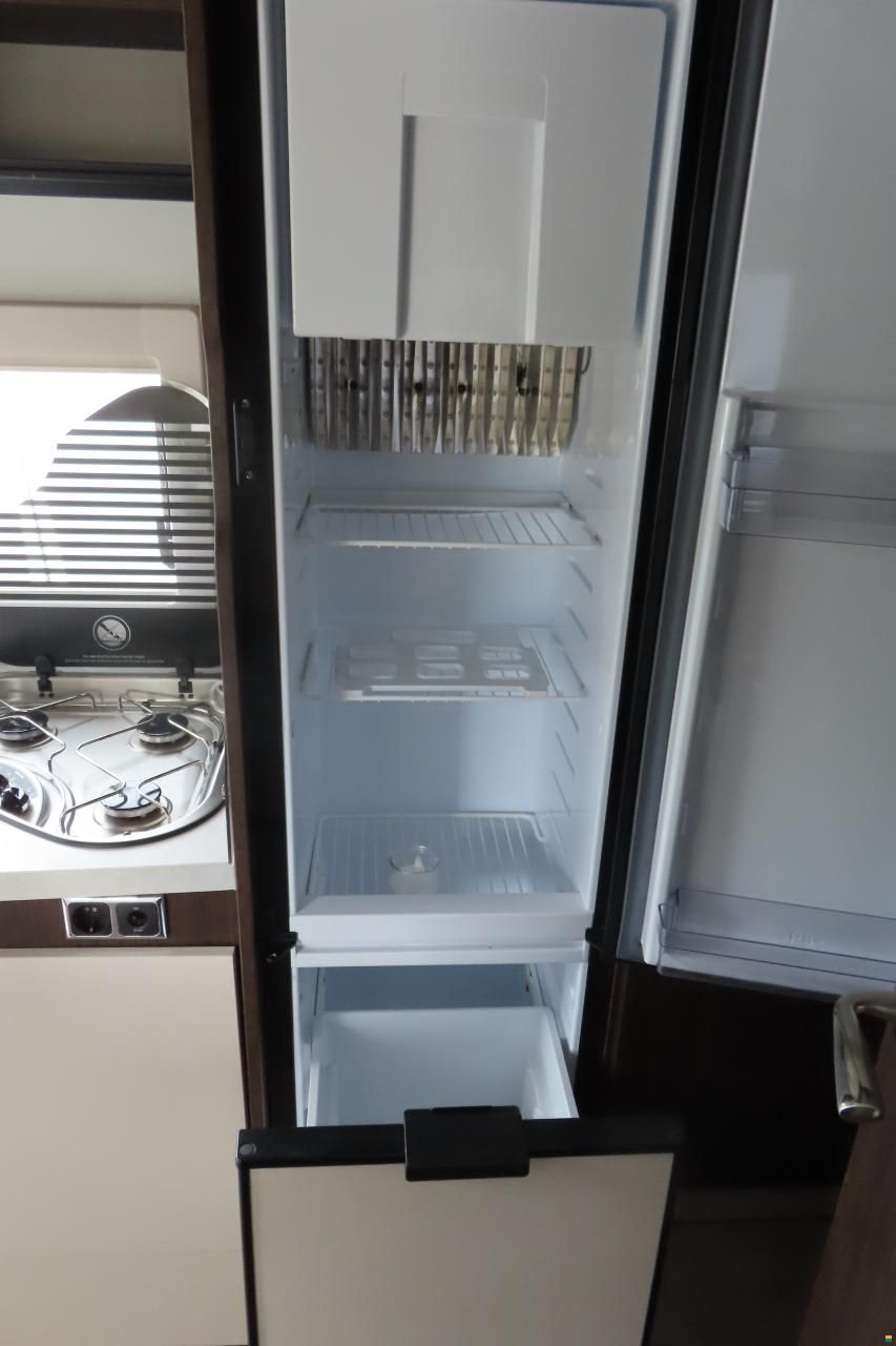 Benimar Tessoro T440 UP