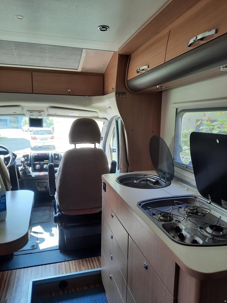 Adria MATRIX AXESS M 680SL