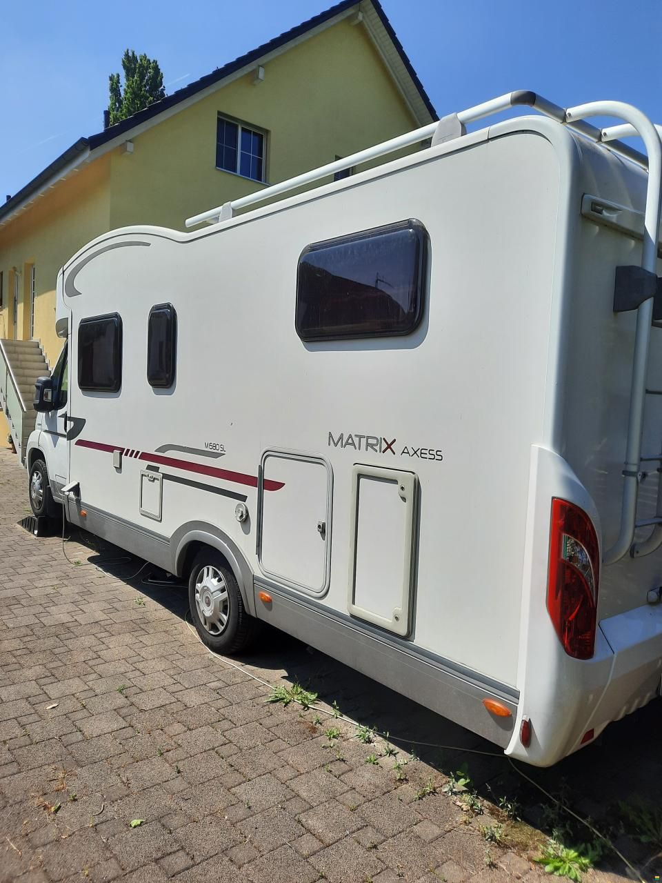 Adria MATRIX AXESS M 680SL