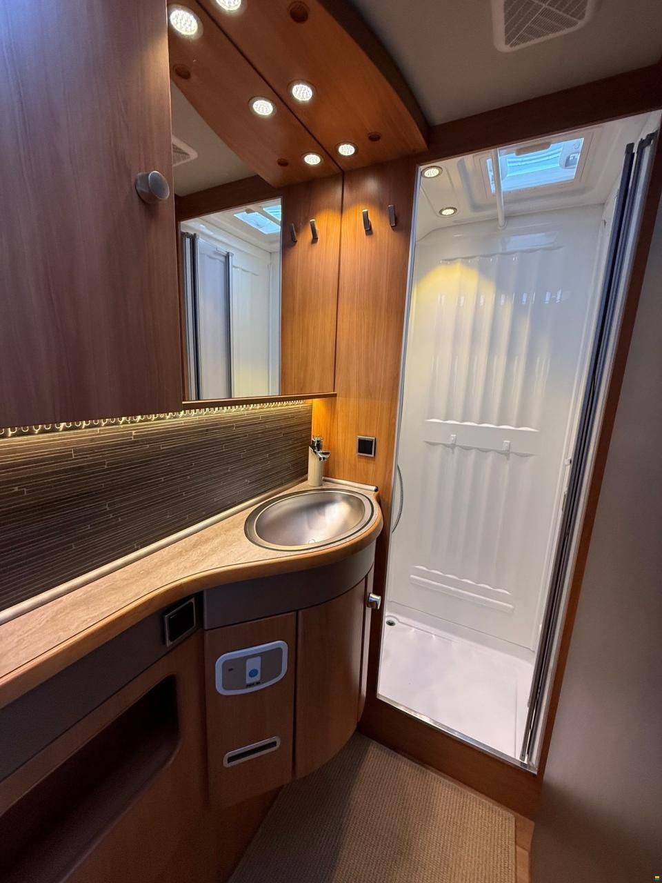 Eriba Nova 590 SL