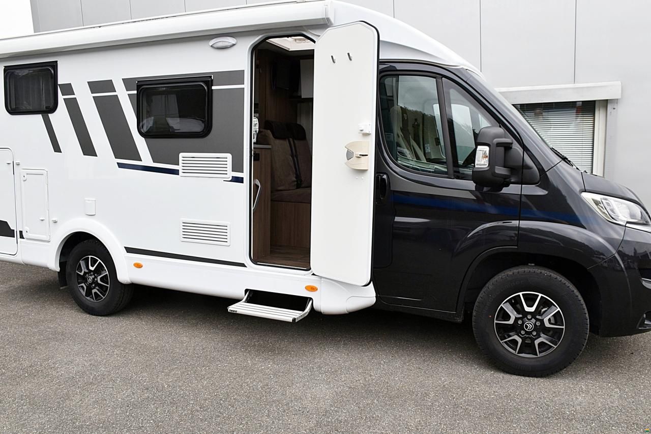 Carado PRO V 337 2.2 HDI