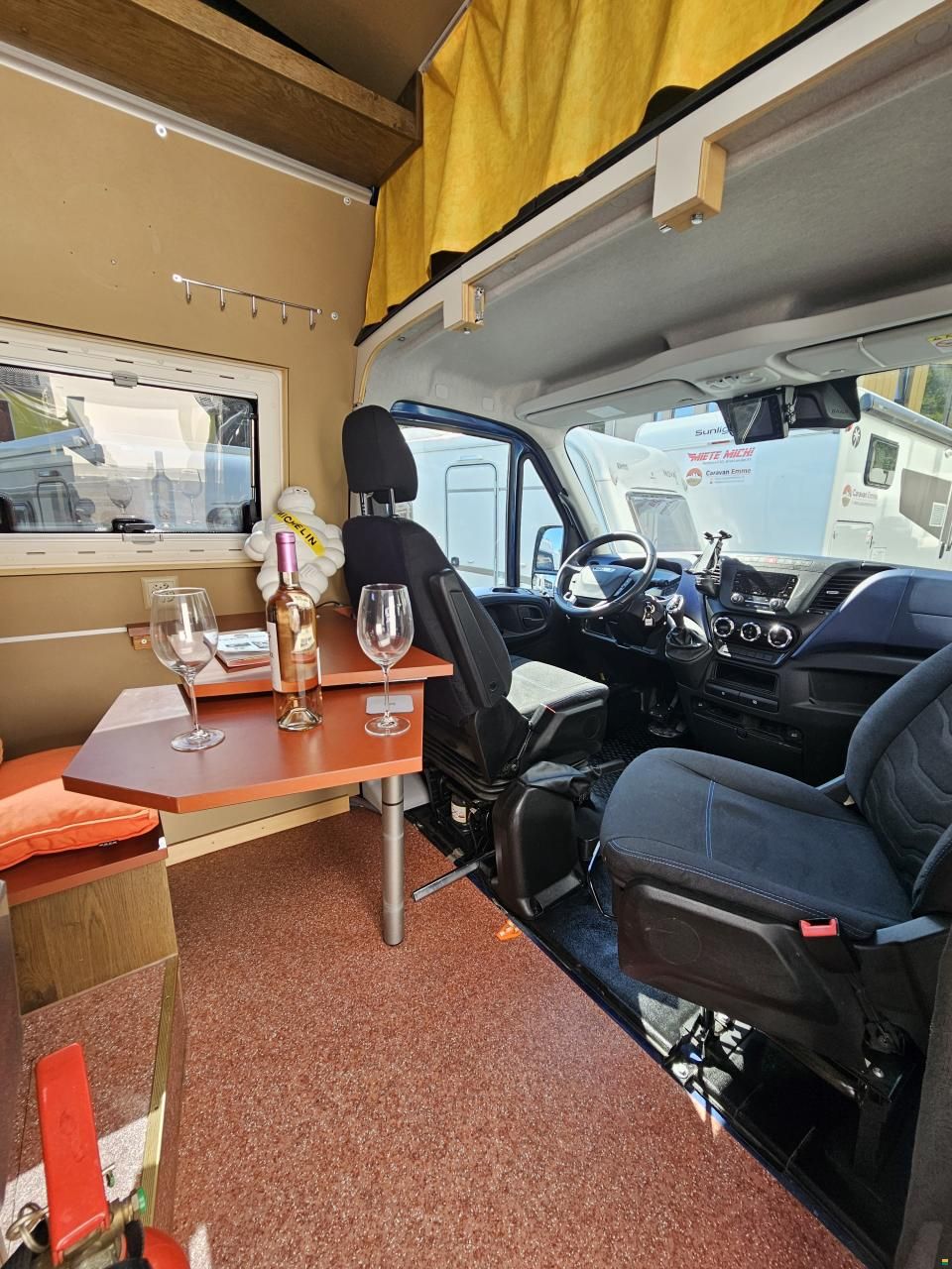 Iveco Daily 35s14V mit Automatikgetriebe, AHK!