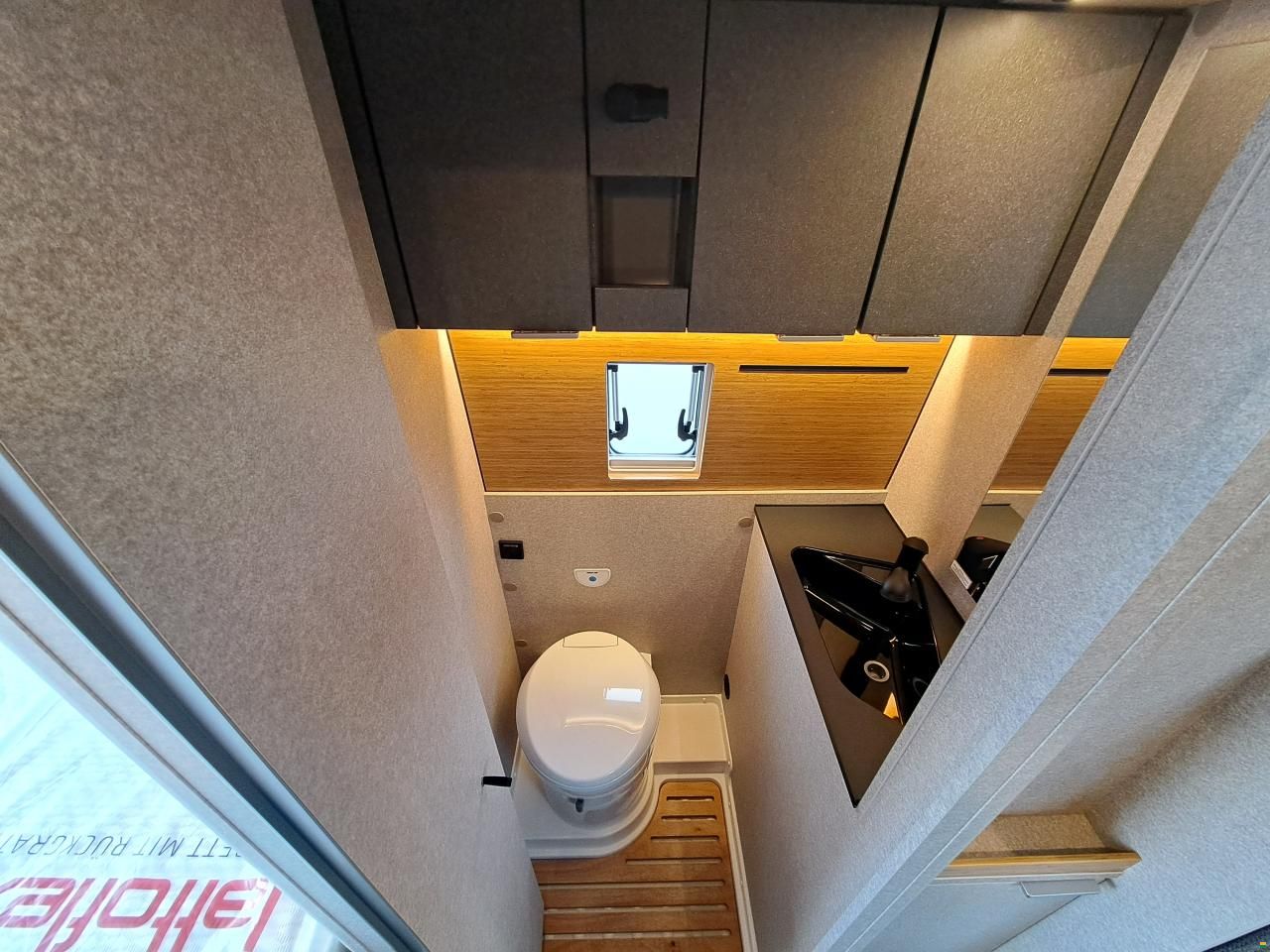 Hymer Redwood 600 Explorer