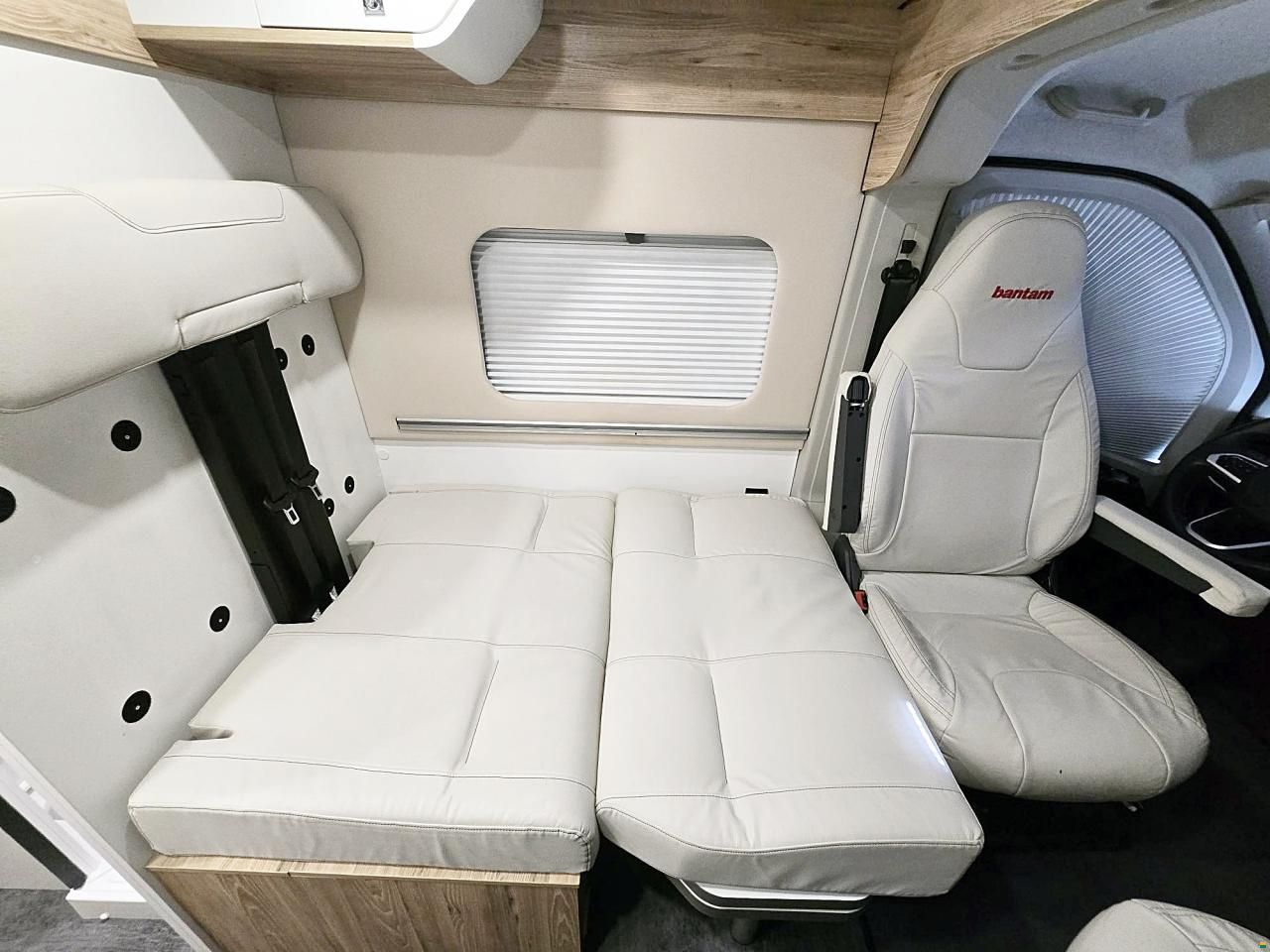 Pilote V 600 G-T 2.2 MJ AUTOMAT AUFSTELLDACH