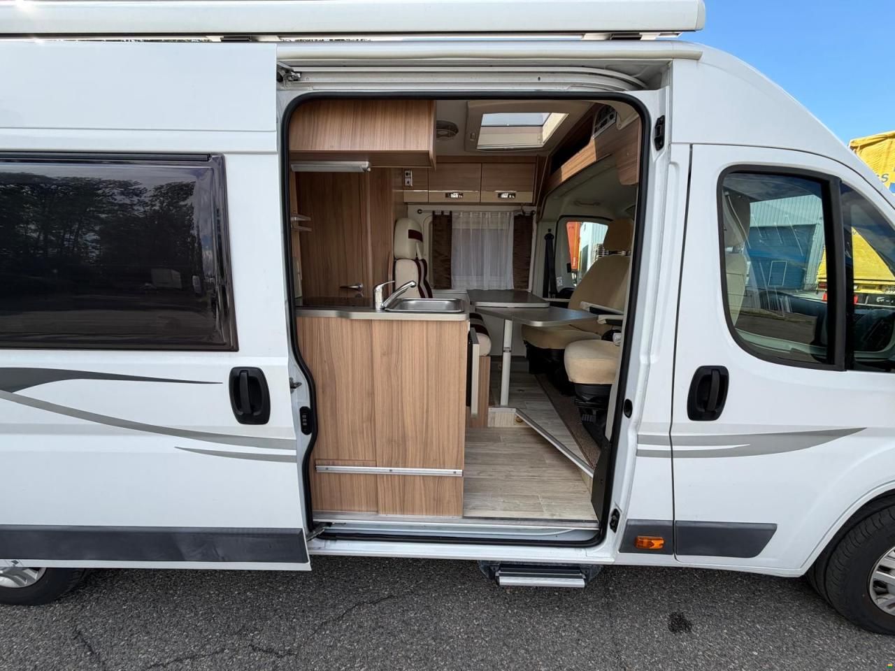 Fiat 2.3JTD 130PS**PILOTE V640 **L&Auml;NGSBETT**
