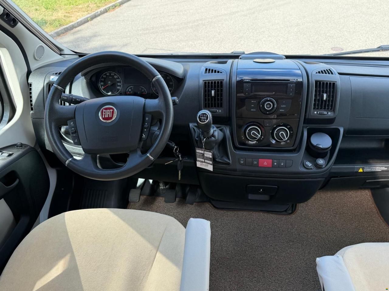 Fiat 2.3JTD 130PS**PILOTE V640 **L&Auml;NGSBETT**