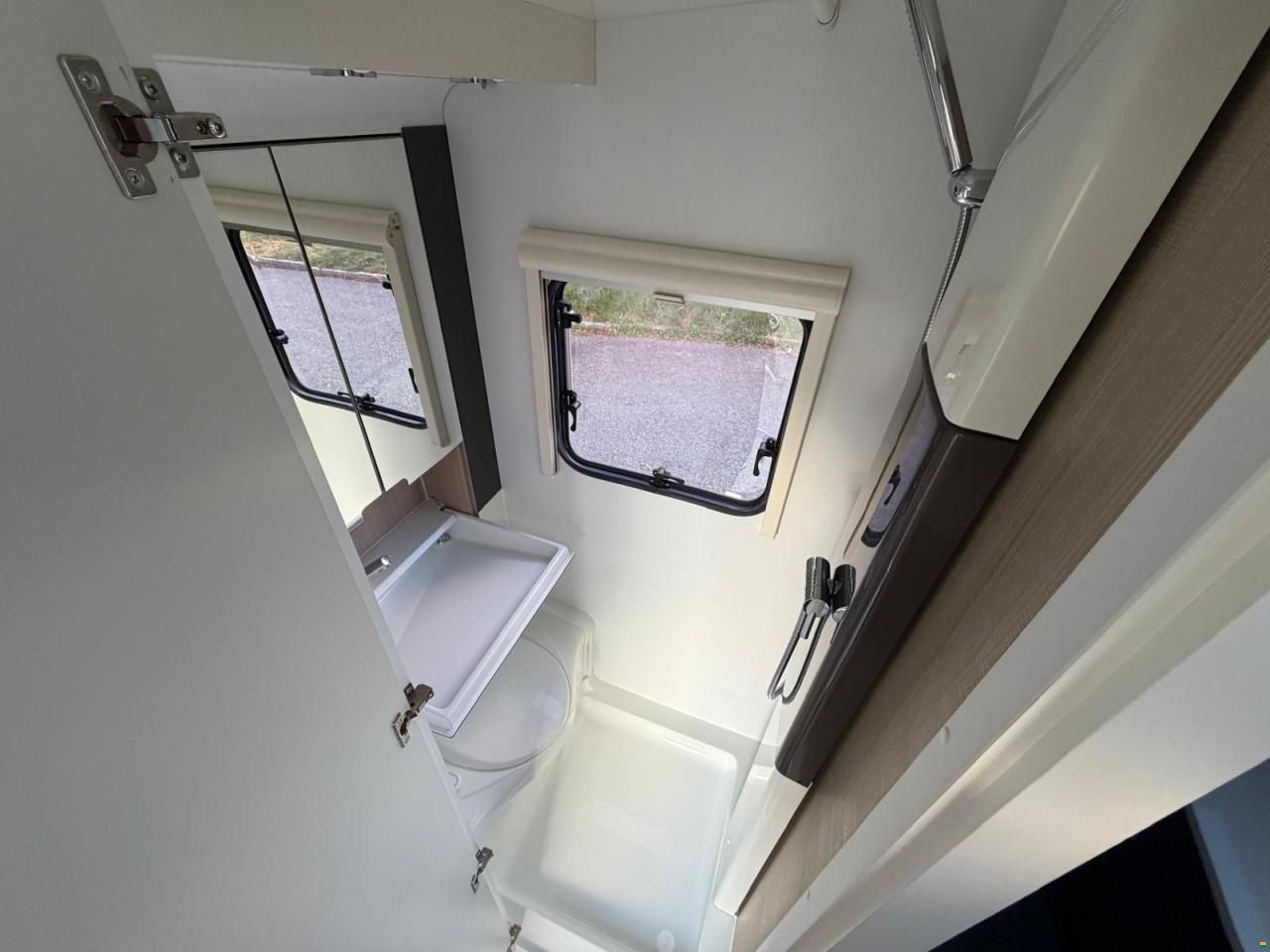 Adria ***ACTIO 391PH*** SEHR GEPLFLEGTER ***