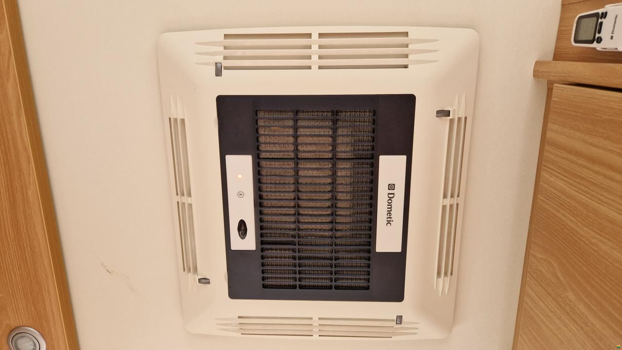 Knaus S&uuml;dwind 460