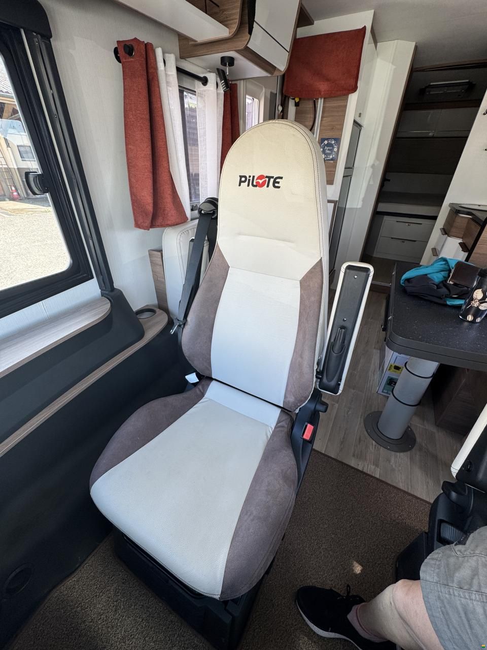 Pilote G740FC