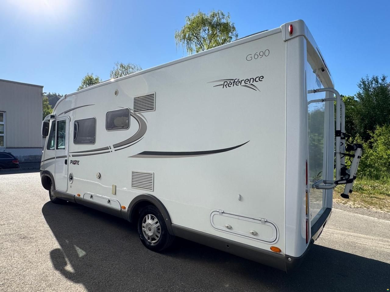Pilote **GALAXY G690XLC**QUEENSBETT**