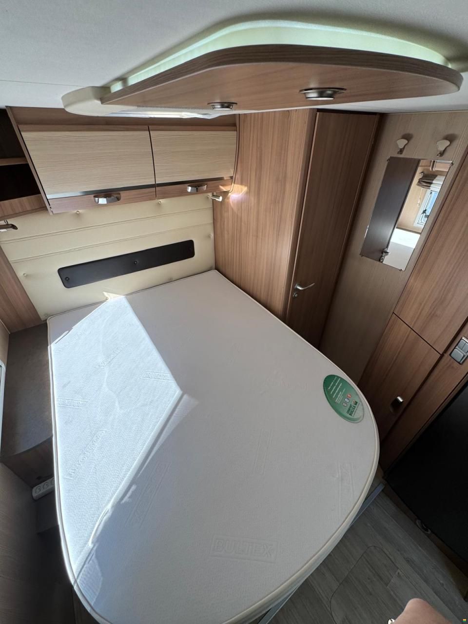 Pilote **GALAXY G690XLC**QUEENSBETT**