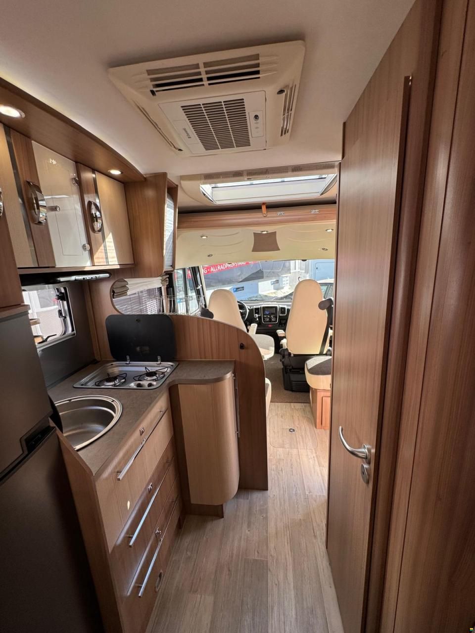Pilote **GALAXY G690XLC**QUEENSBETT**